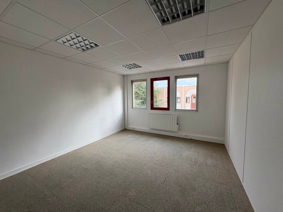 Location bureaux 103 m² non divisibles