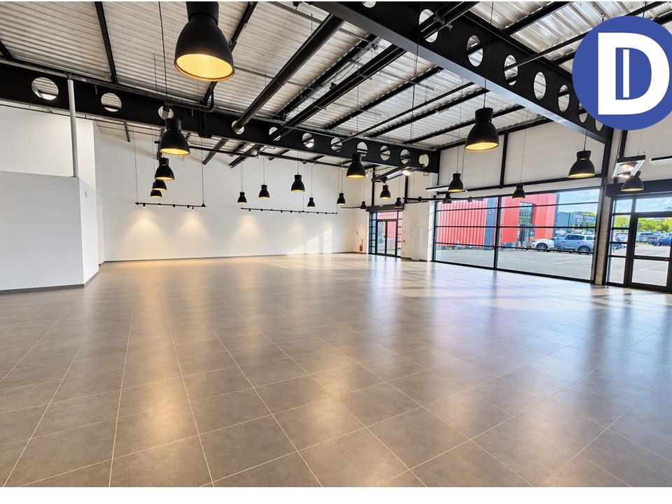 Location activites 848.30 m² non divisibles