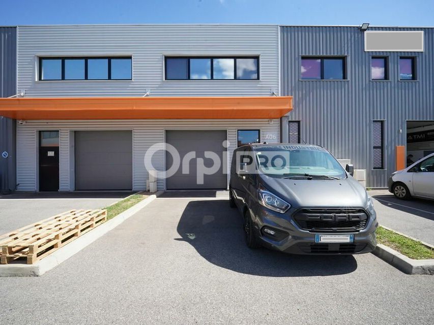 Location local d''activites 178 m² non divisibles