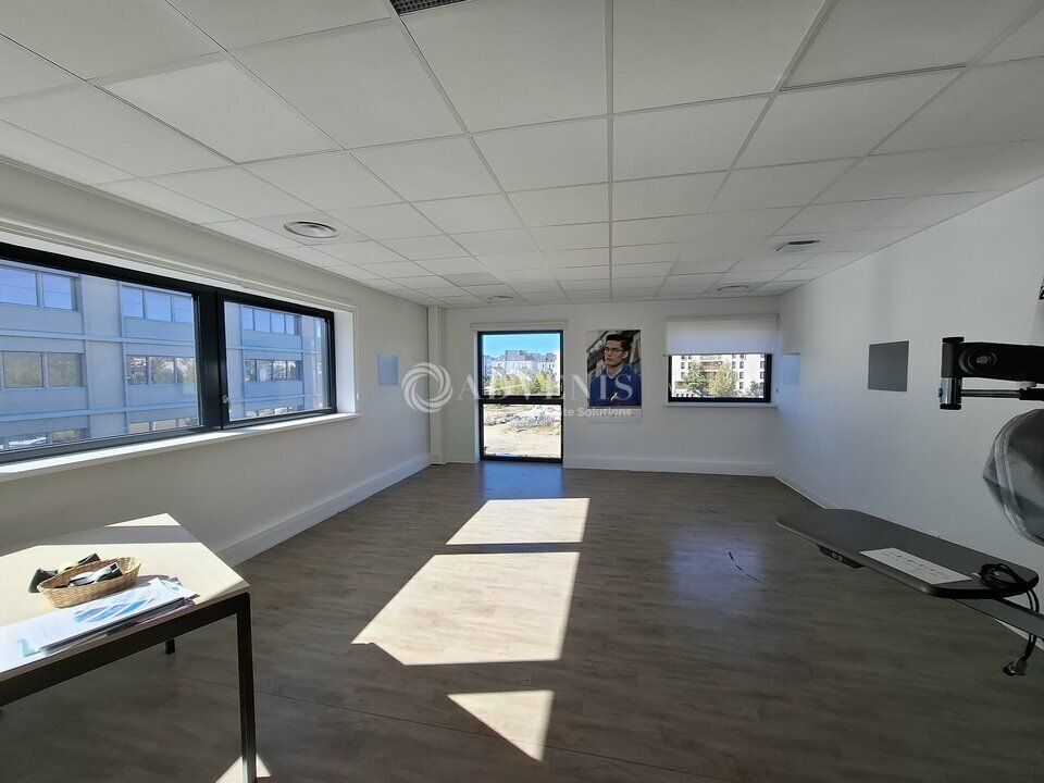 Location bureaux 389 m² divisibles à partir de 389 m²