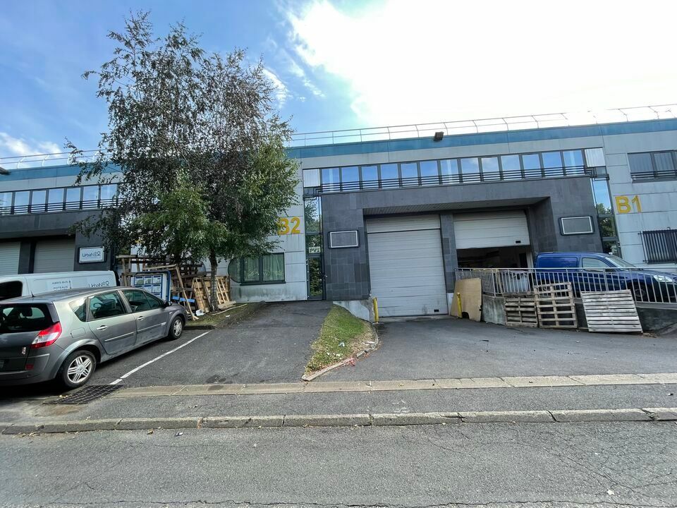 Location entrepot 470 m² non divisibles