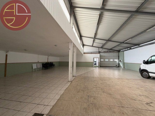 Location local 400 m² à TOULOUSE