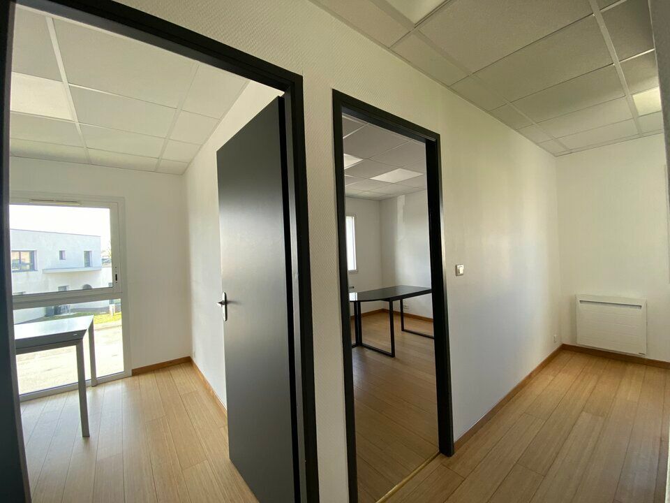 Location bureaux 35 m² non divisibles