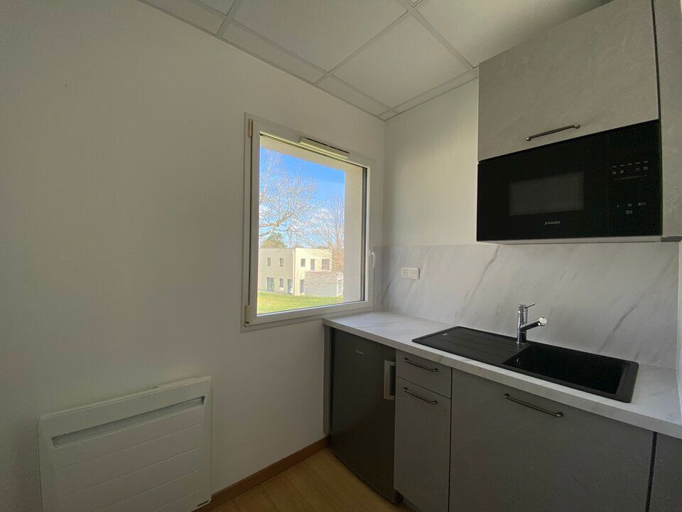 A LOUER - BUREAU - VANNES Le Ténénio