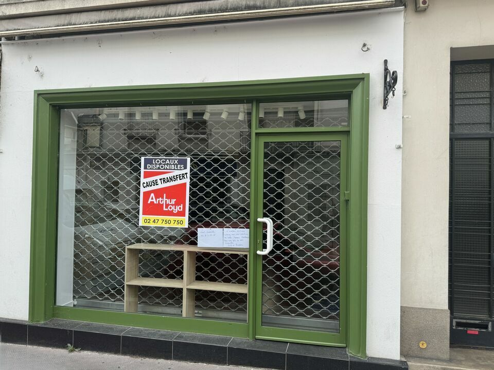 TOURS CENTRE COMMERCE À CÉDER DE 33 M² AVEC CAVE – PROXIMITÉ HALLES