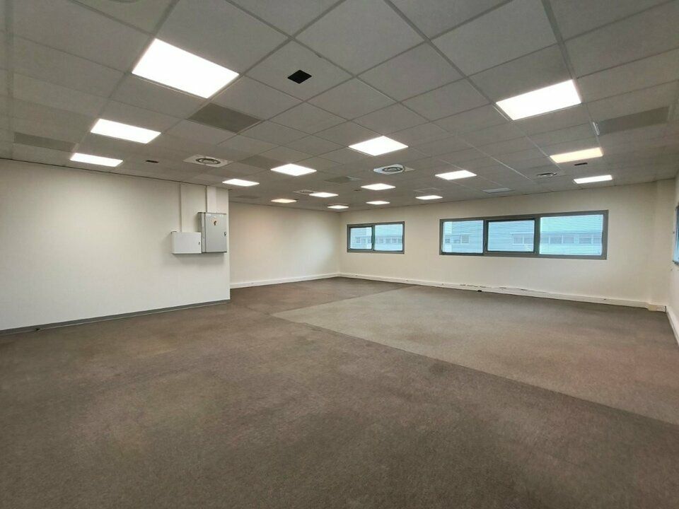 Location bureaux 106 m² non divisibles
