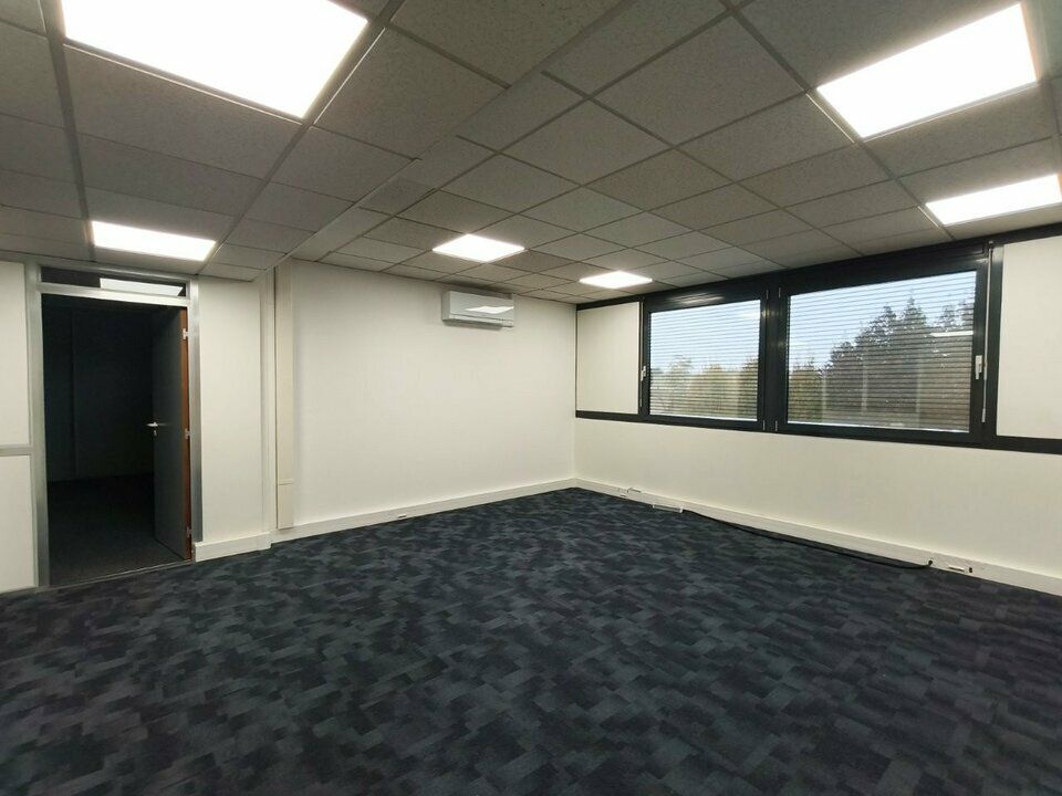 Location bureaux 108 m² non divisibles