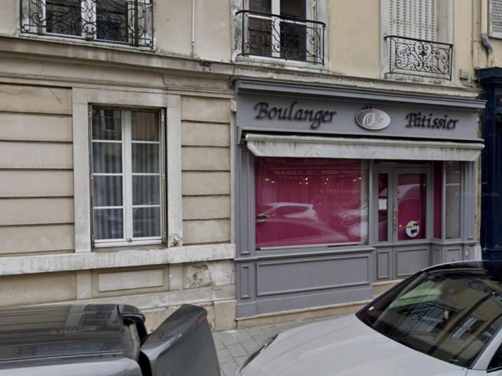 Location local commercial 235 m² non divisibles