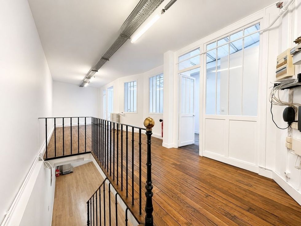 Vente bureaux 169 m² non divisibles