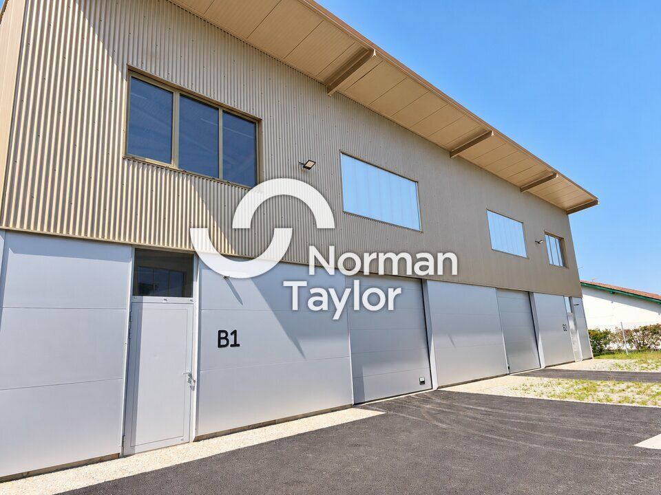 Location local d''activites 375 m² non divisibles