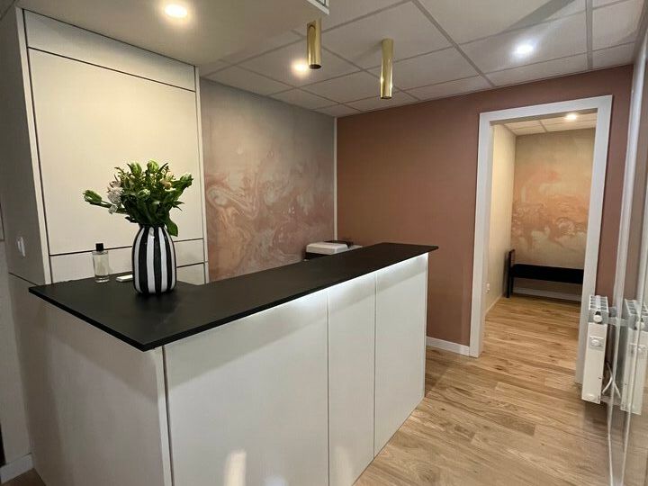 SAINT MALO : A VENDRE BUREAUX RECENTS DE 40 M² 