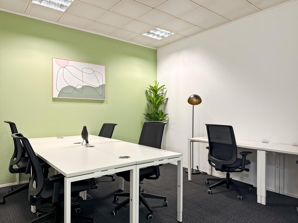 Regus_CAMBRIDGE, Cambourne_UK_Centre 254_Office 21