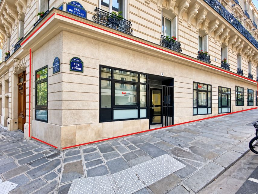 Location local commercial 146 m² non divisibles