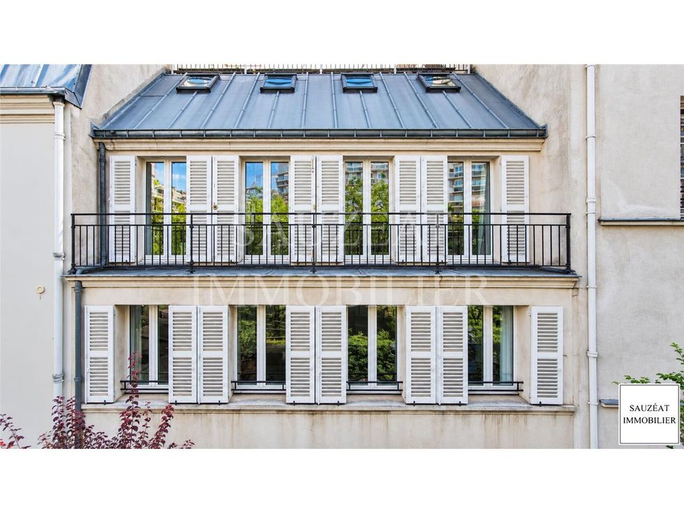 Vente maison/villa 175.74 m² à PARIS
