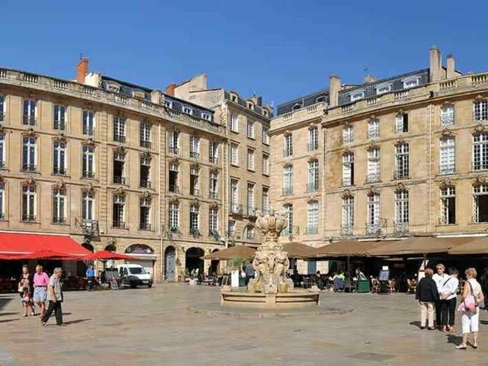 Location local commercial 110 m² non divisibles