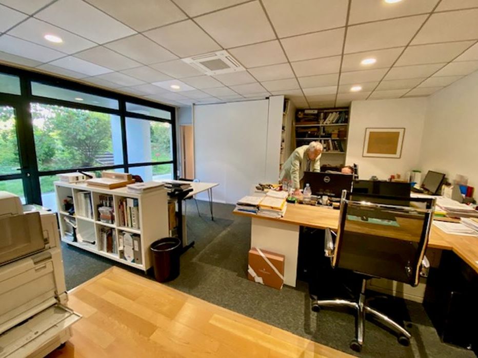 Location bureaux 52 m² non divisibles