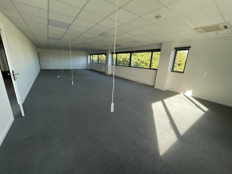LOCATION - BUREAUX - PRAP PIP -