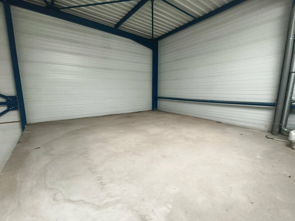 Location activité/entrepôt - 724 m²