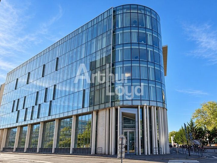Vente bureaux 748.5 m² non divisibles