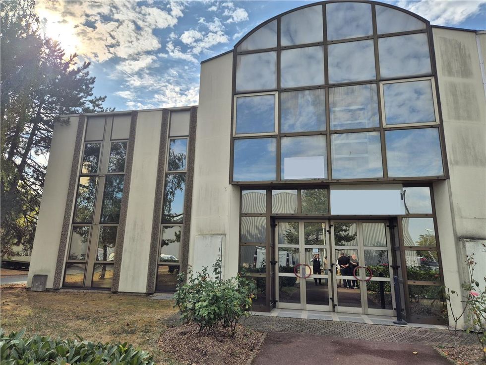 Location entrepôts 503 m² non divisibles