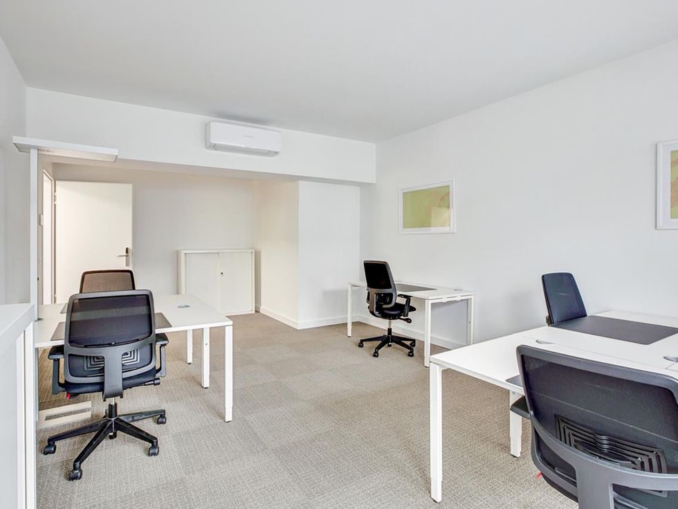 RegusBismarckstrasseMönchenglabach_Germany_centre 4743_Office 3.