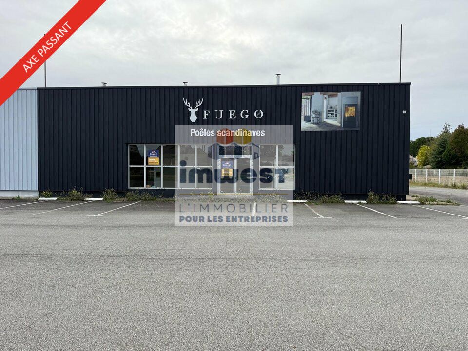 Location local d''activites 300 m² non divisibles