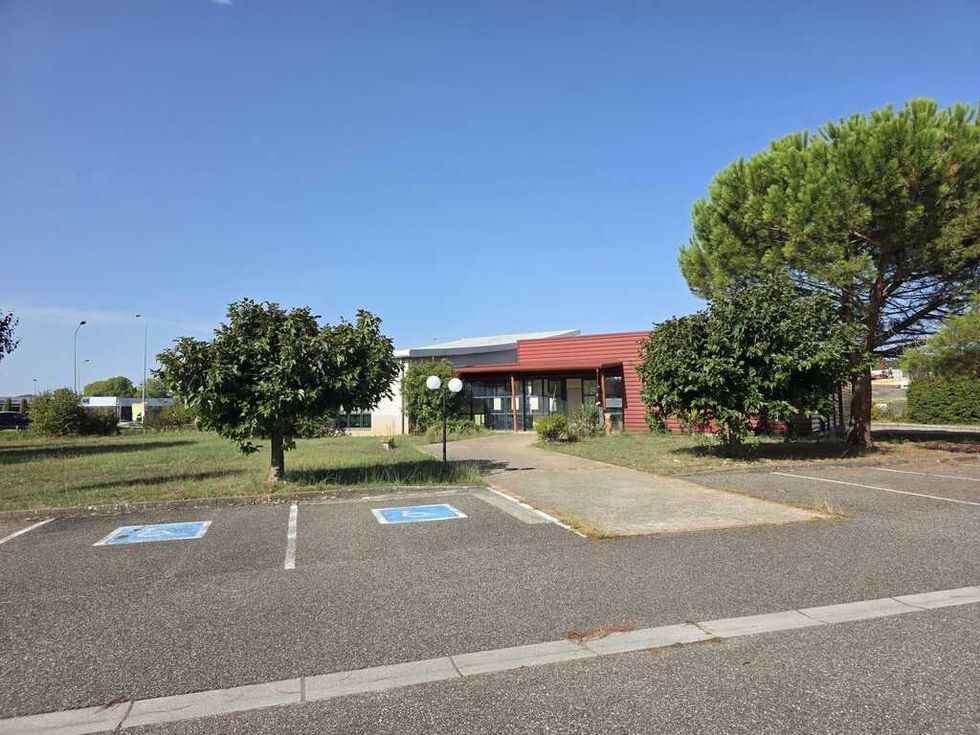 IMMEUBLE DE BUREAUX CONDEZAYGUES