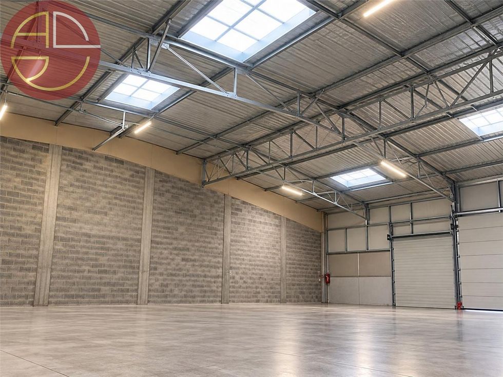 Location local 215 m² à TOULOUSE