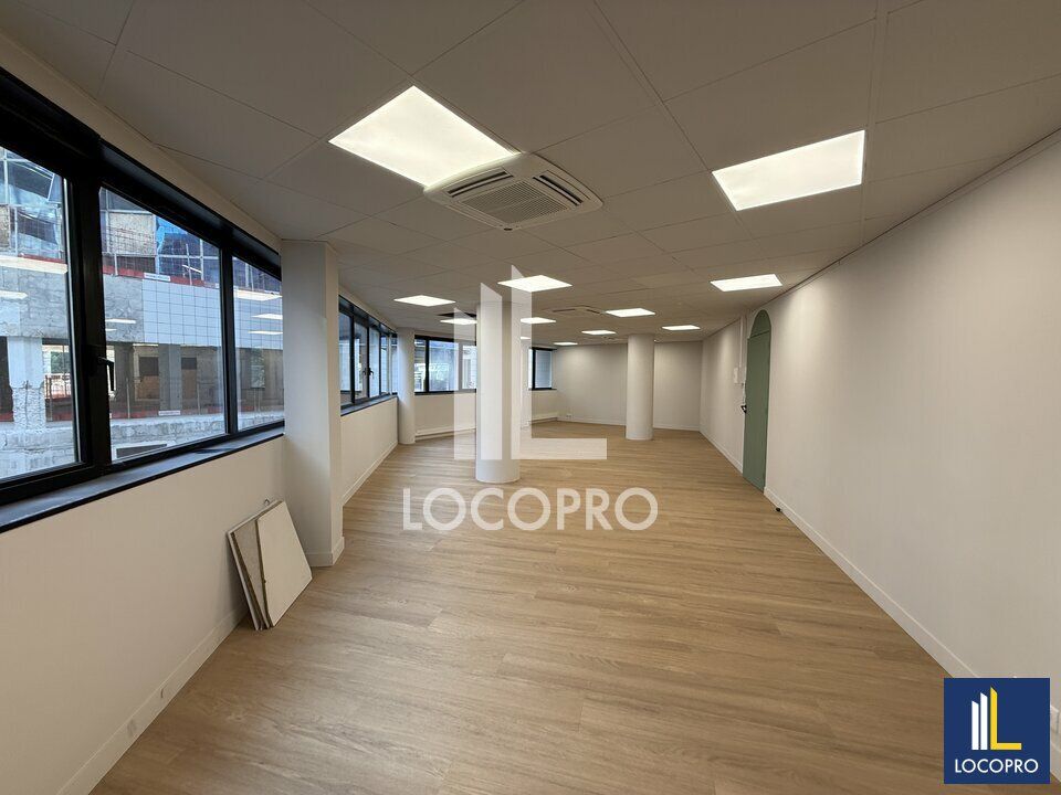 A LOUER - BUREAUX - 66 M2 - NICE ARENAS