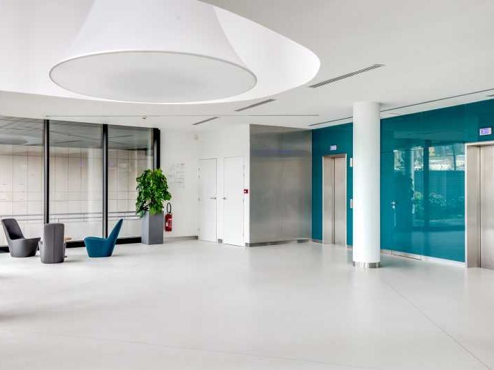 Location bureaux 512 m² non divisibles