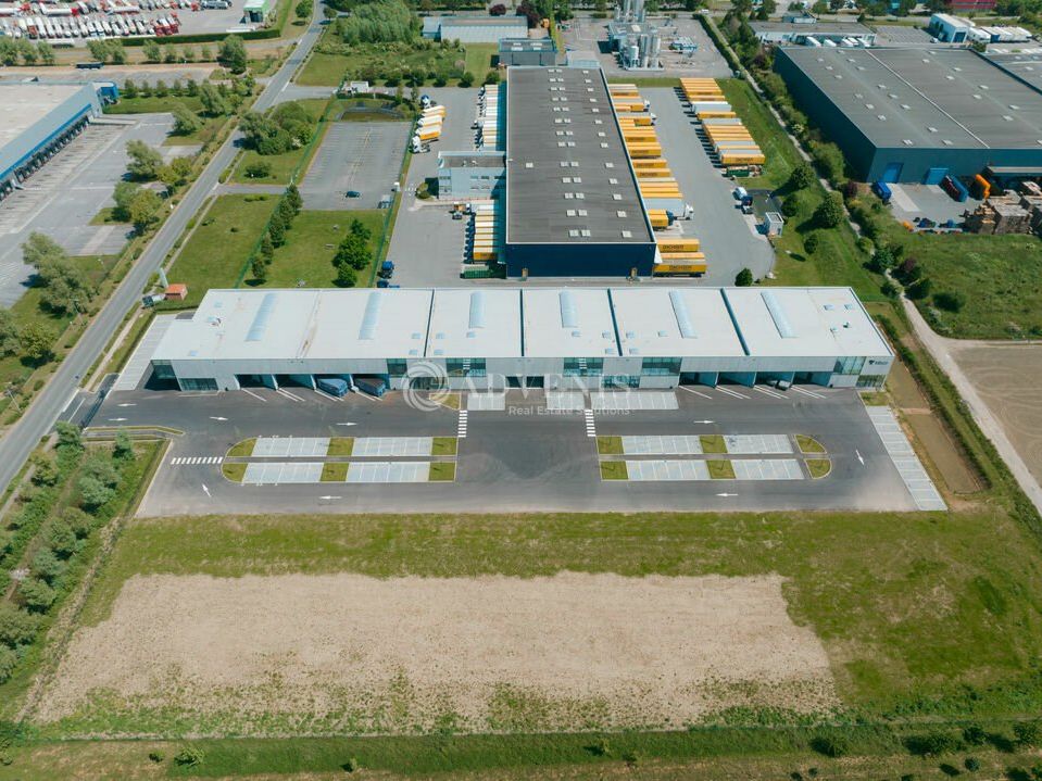 A LOUER | CARVIN | CELLULES D'ACTIVITES DE 987 M²
