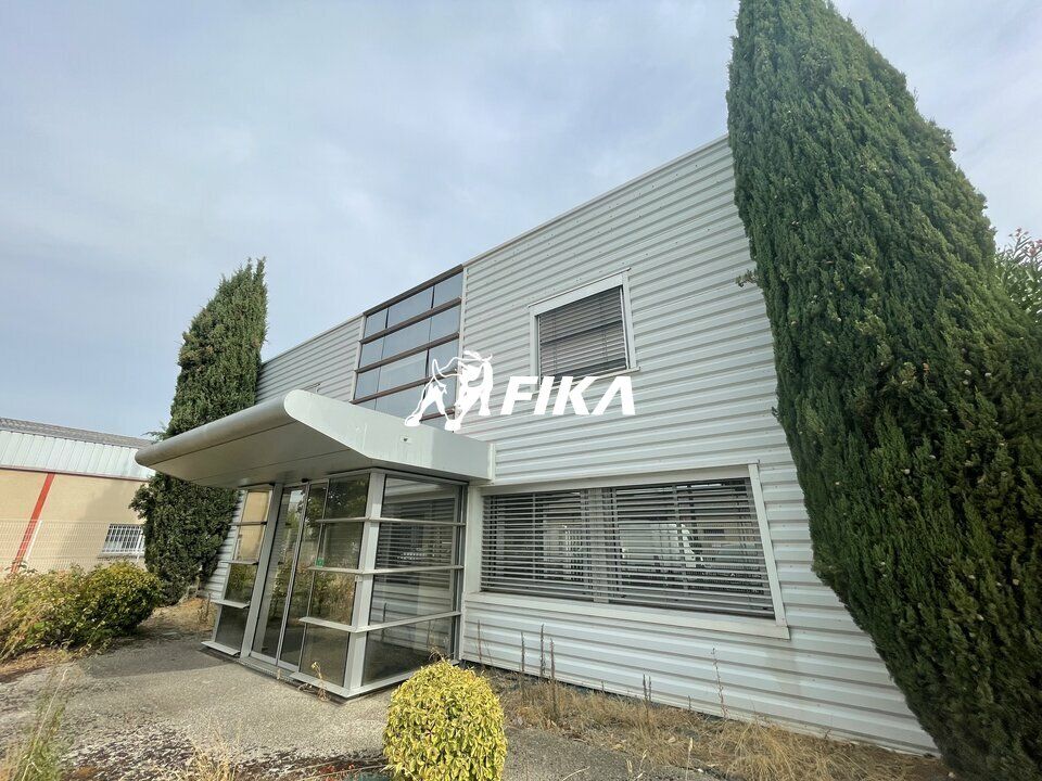 Location local d''activites 535 m² non divisibles