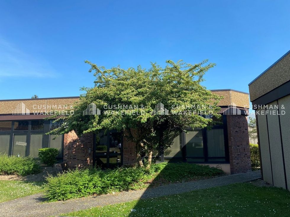 Location bureaux 493 m² non divisibles