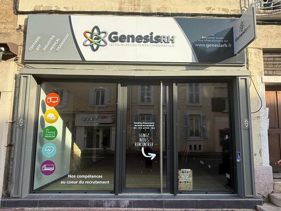 Vente commerces 79 m² non divisibles