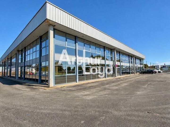 Location bureaux 405 m² non divisibles