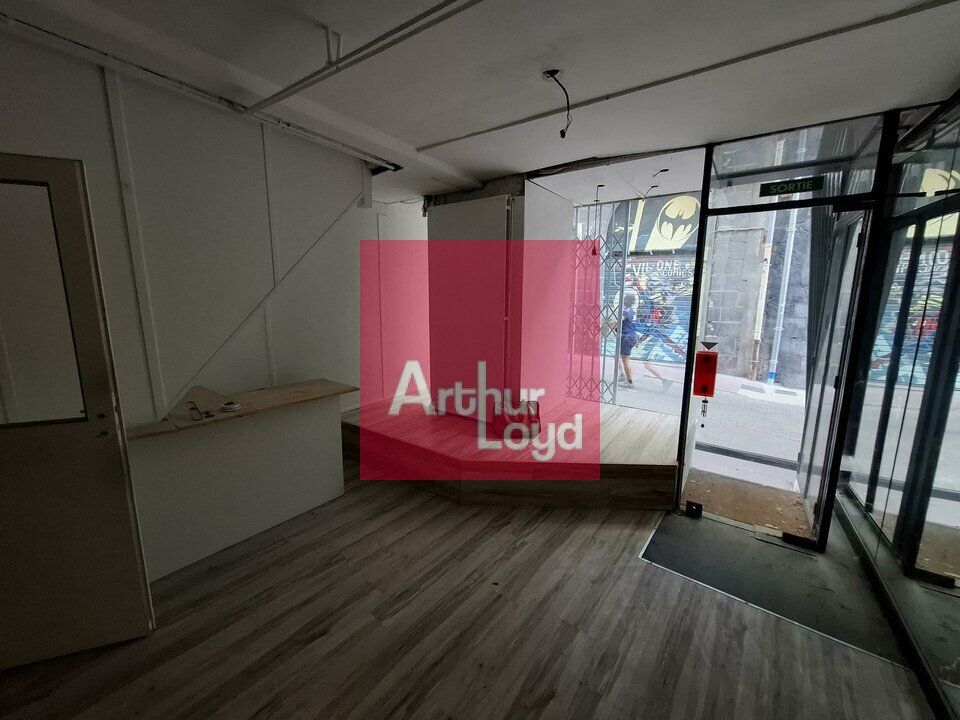 Vente local commercial 100 m² non divisibles