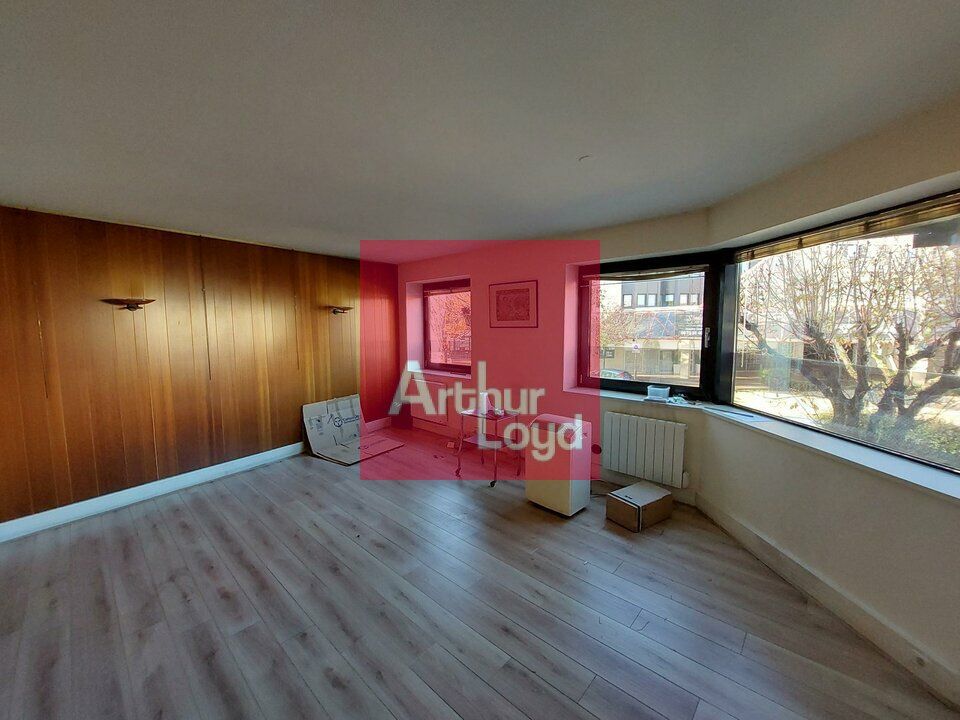 BUREAUX A VENDRE 151 M² CLERMONT-FERRAND