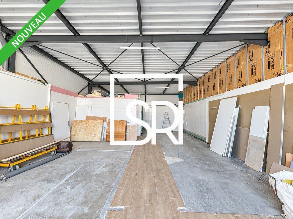 Location entrepot 134 m² non divisibles