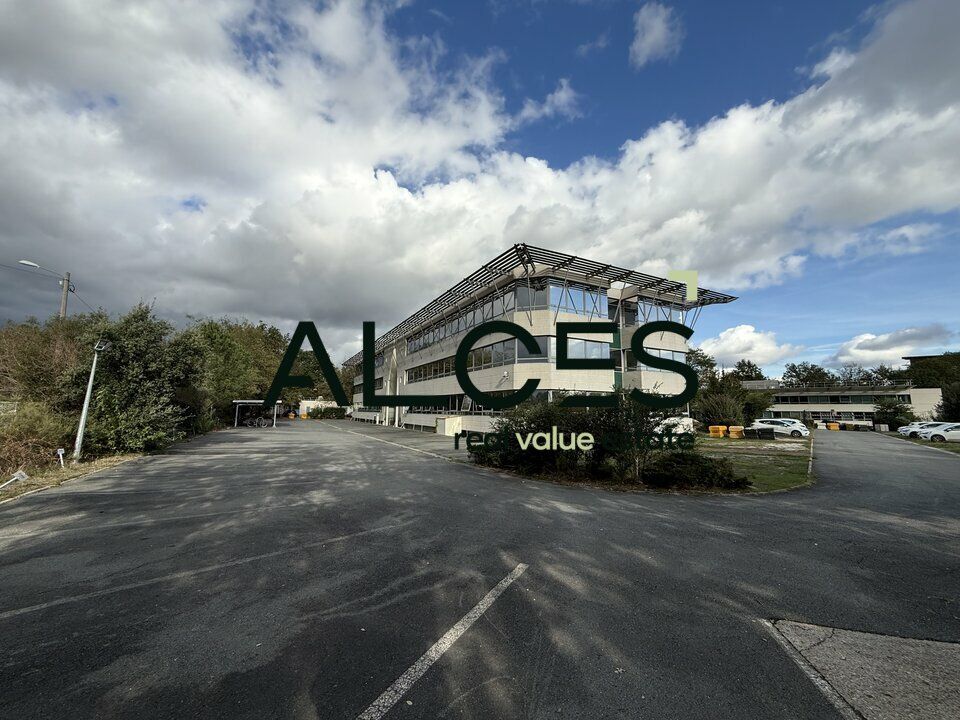 Location bureaux 2278 m² divisibles à partir de 433 m²