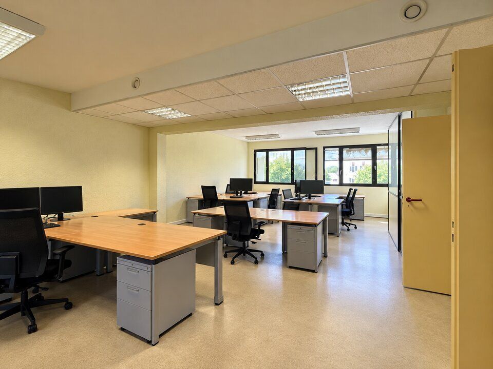 BUREAUX 134 m² - PARC MIRANDE