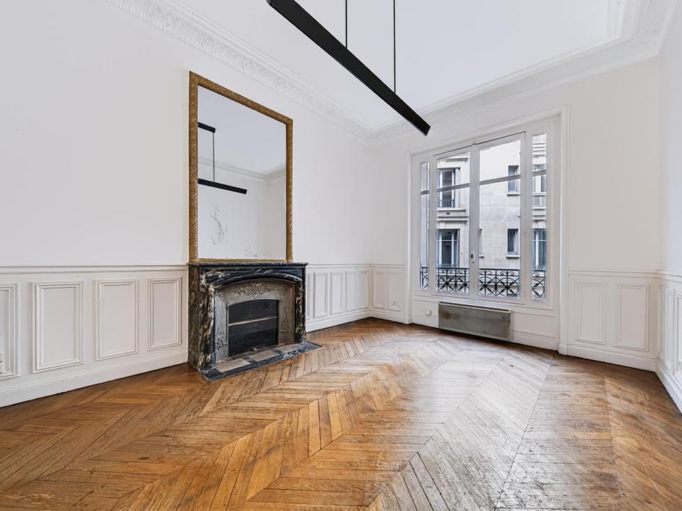 Vente bureaux 139 m² non divisibles