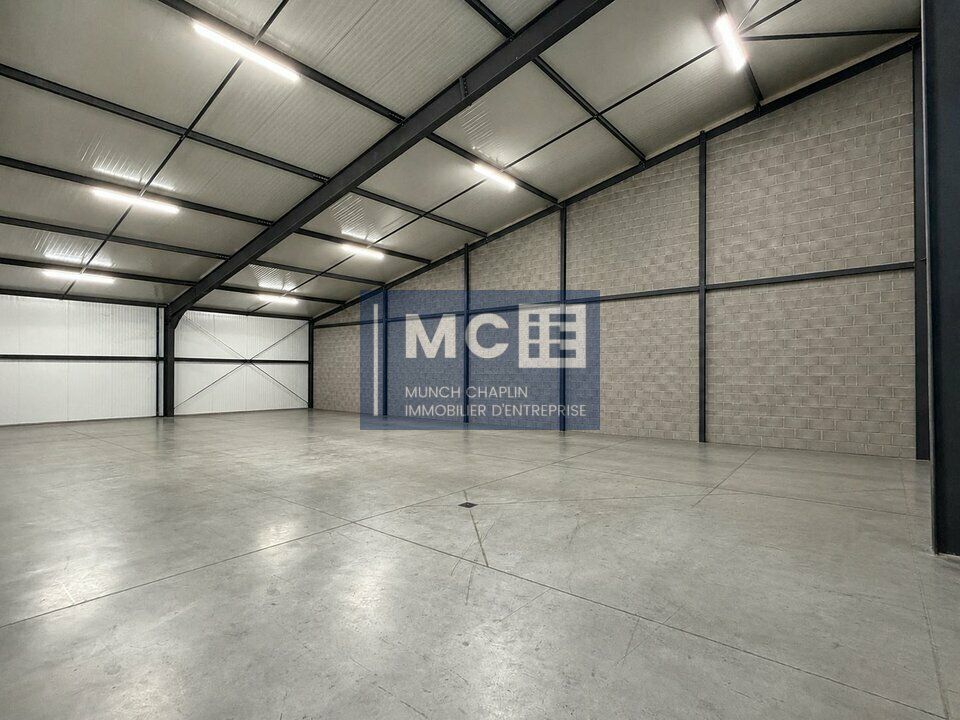 À LOUER – Locaux d'activité de 352 à 759 m² avec bureaux et mezzanine – Benfeld