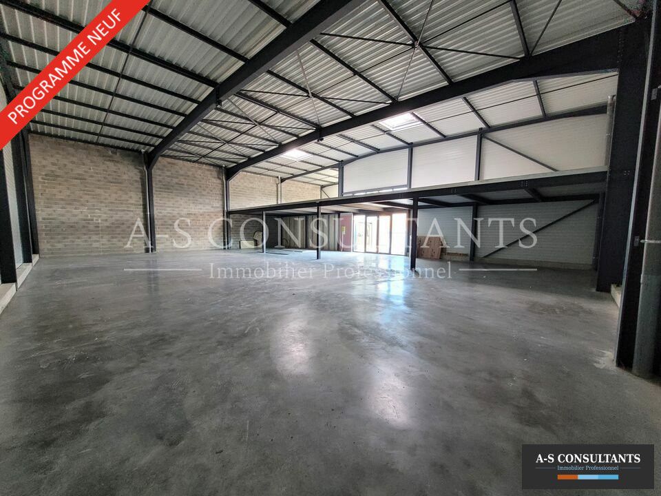 Vente local commercial 868 m² non divisibles