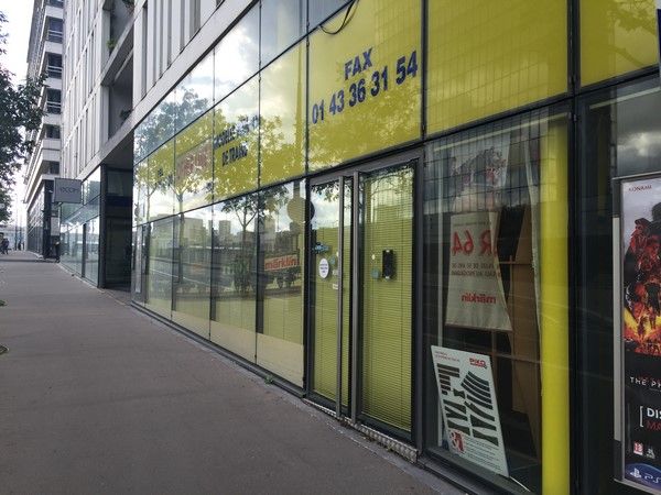 Vente local commercial 149 m² non divisibles