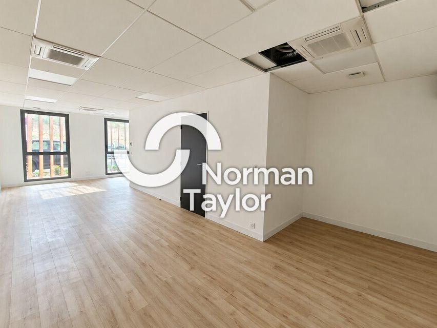 Location bureaux 36 m² non divisibles