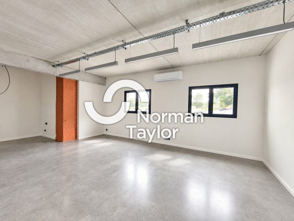 Location bureaux 40 m² non divisibles