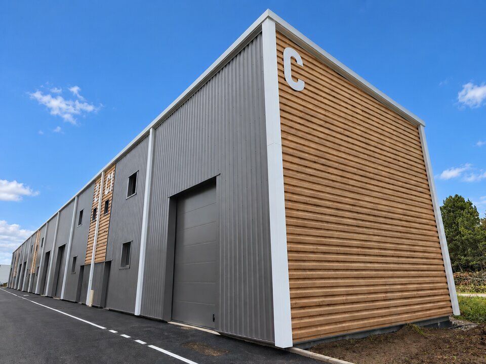 Local d'activité neuf de 150 m² à vendre - Saint Vincent de Tyrosse