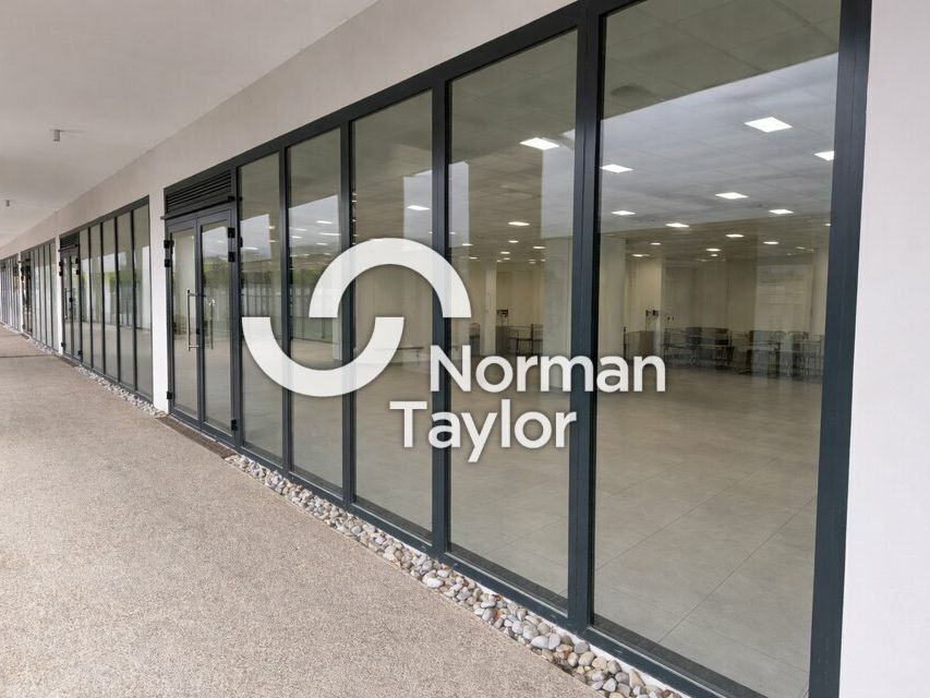 Vente local commercial 177 m² divisibles à partir de 80 m²