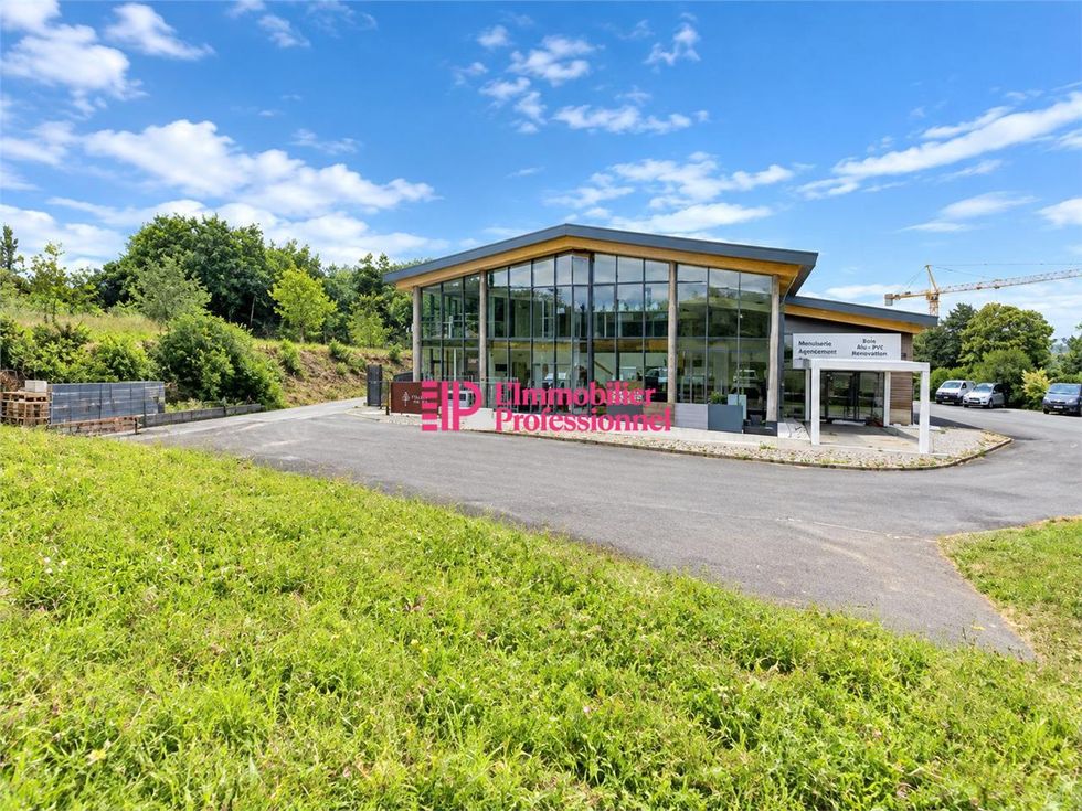 Vente local 570 m² à Quimper