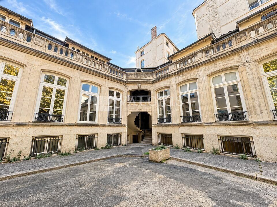 Location bureaux 397 m² non divisibles